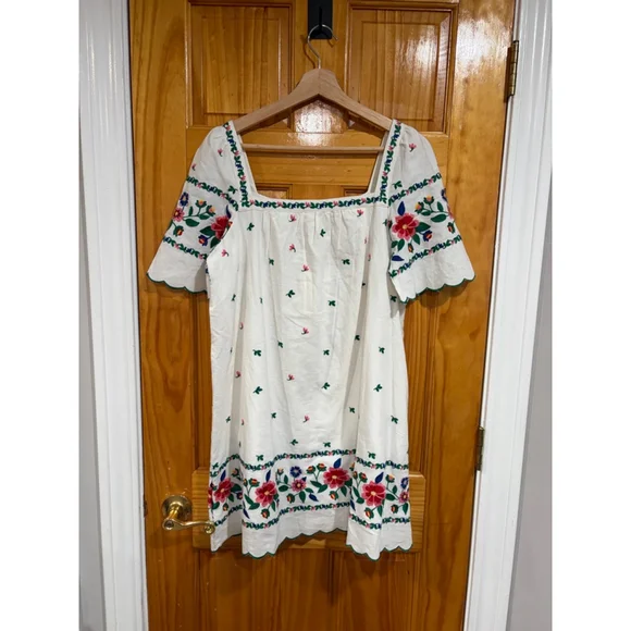 Sézane Robe Juliana Embroidered Aster Dress White Floral FR 36 (US 4) NWT - Picture 4 of 9